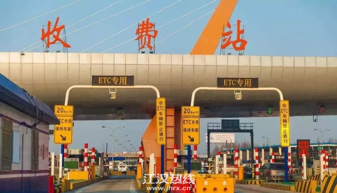 拼风装饰柜